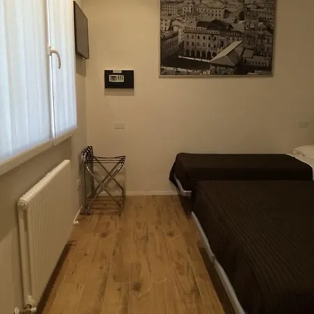 Dell'orso - - 3* Bologna