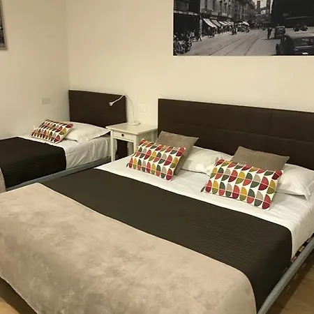 Guest house Dell'orso - - Bologna