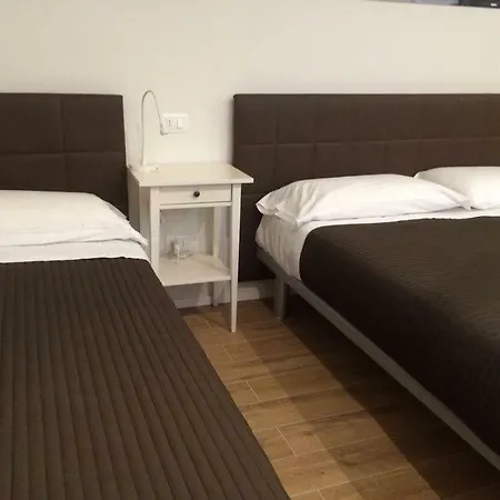 Dell'orso - - 3* Bologna