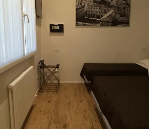 Dell'orso - - 3* Bologna