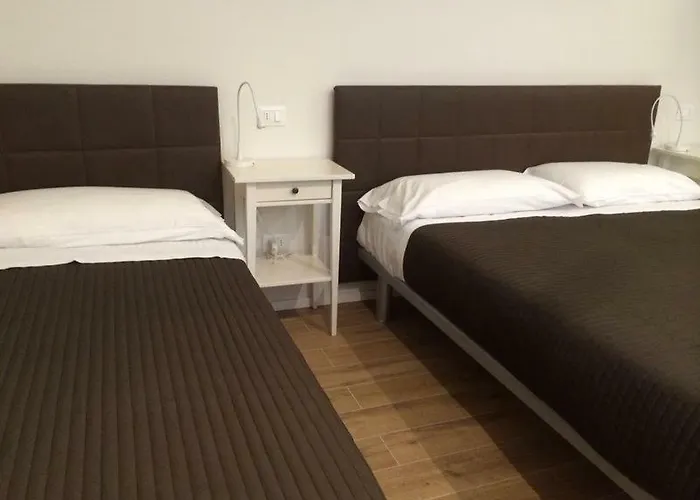 Dell'orso - - 3* Bologna