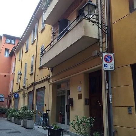 Dell'orso - - Bolonia