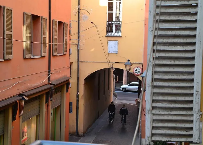 Dell'orso - - Bologna